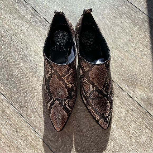 NWT Vince Camuto Jetera Bootie - Picture 5 of 12